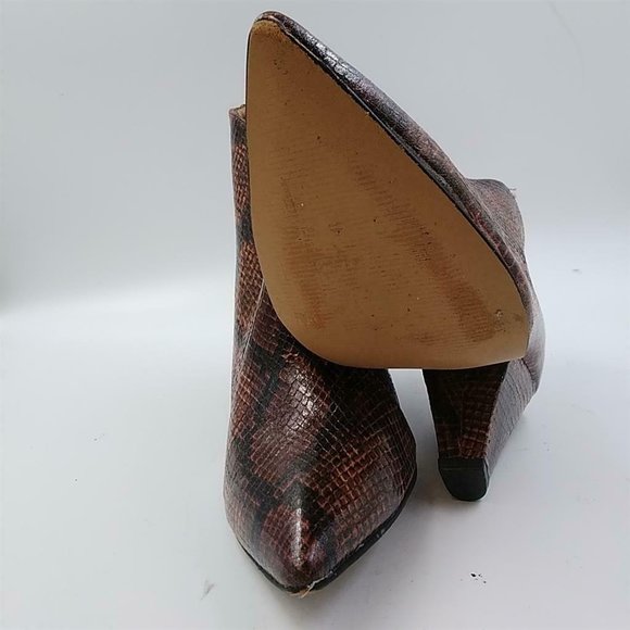 Ladies Wine Snake Print Pointed Toe Ankle Boots Booties Size 8 - Picture 6 of 8